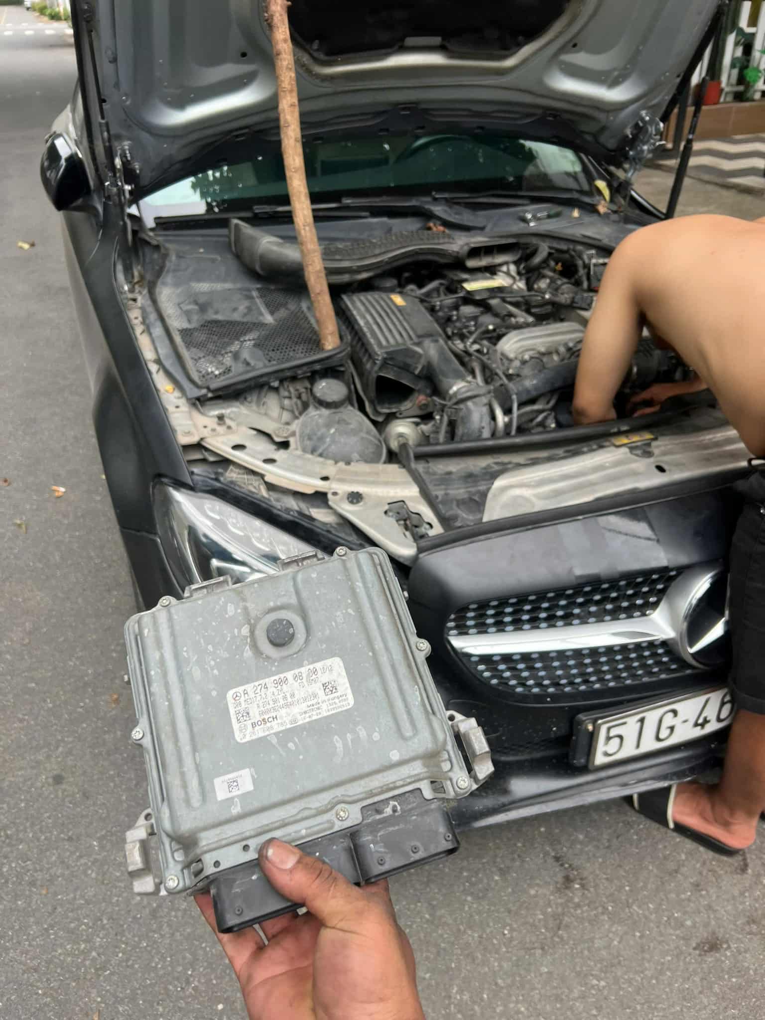 Quy trình kích bình ô tô tận nơi
